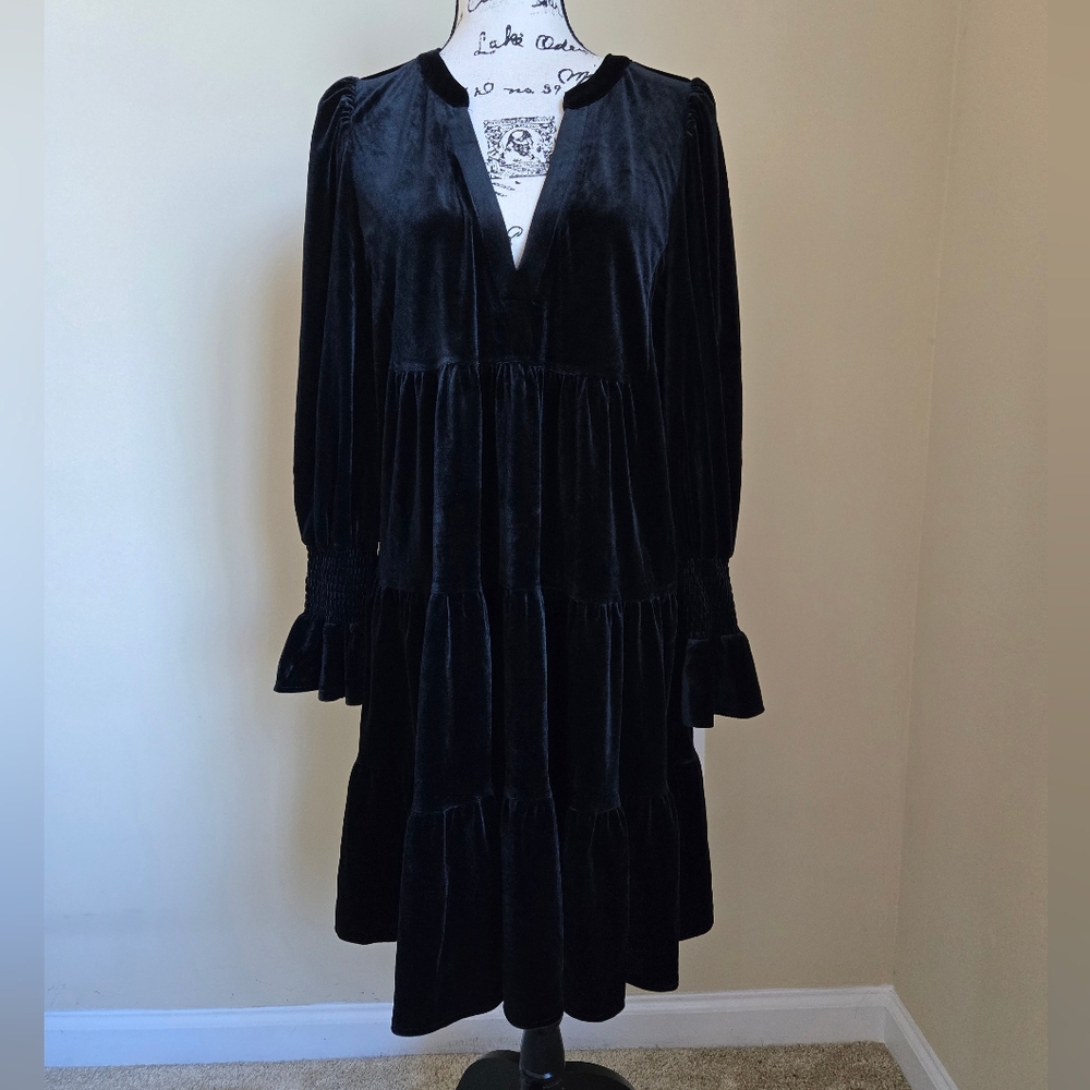 Pomander Place Velvet Dress Womens XXL Black Tiered V Neck